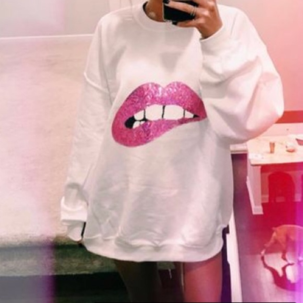Lip sweatshirt